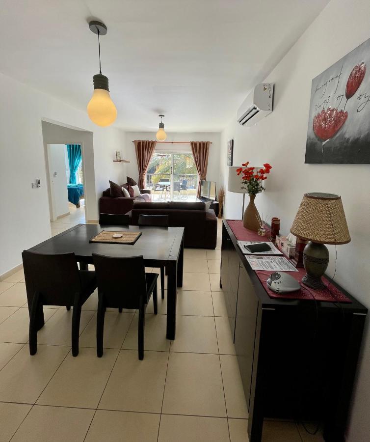 109 Queens Gardens, Paphos Apartment Exterior foto